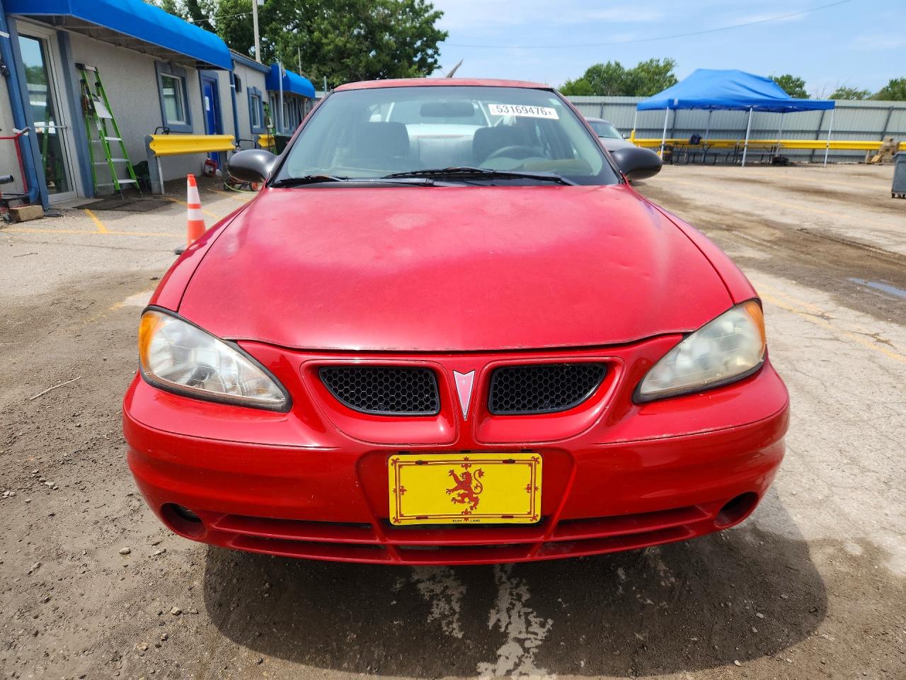 Pontiac Grandam Se1