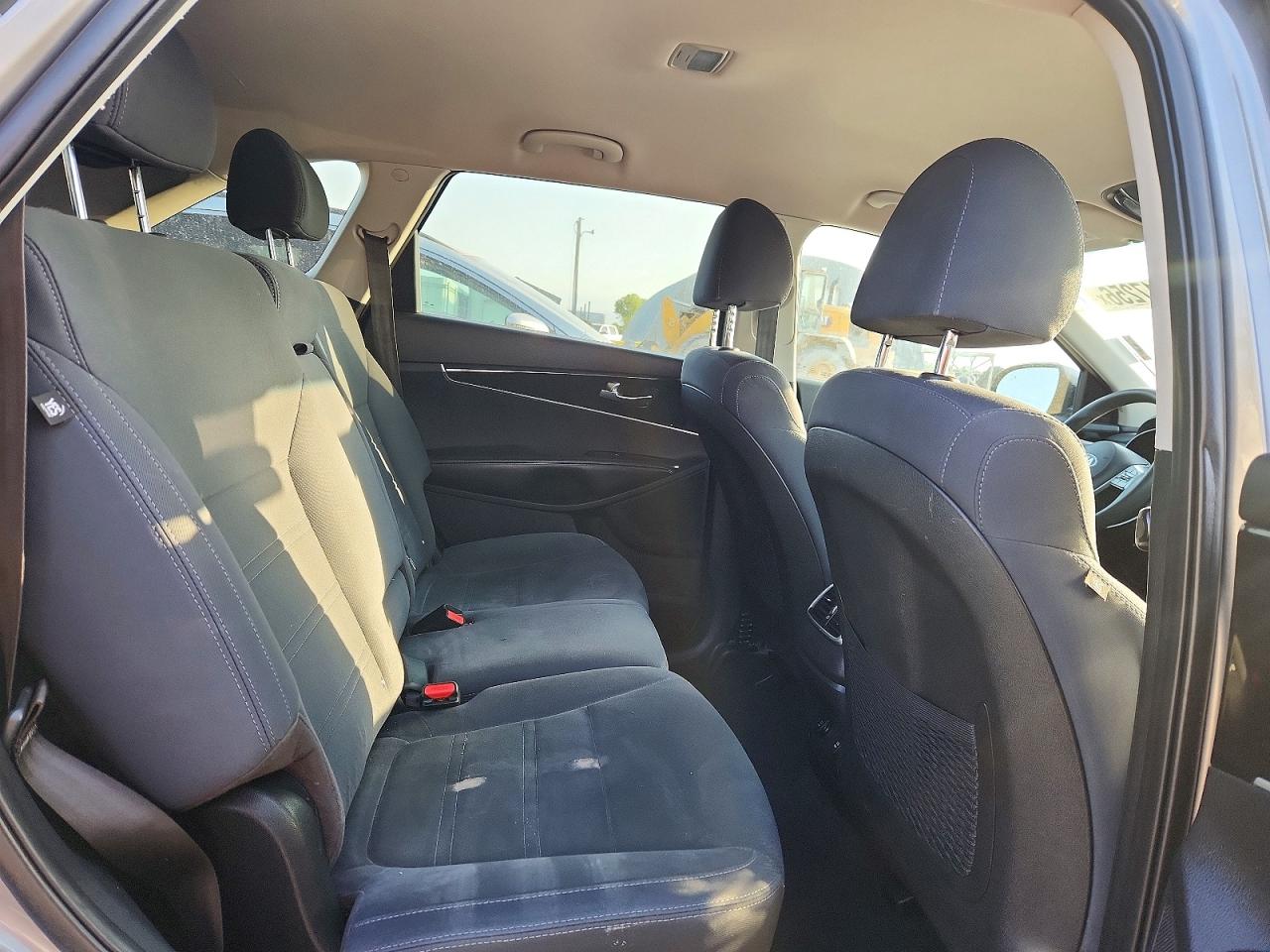 Kia Sorento Lx