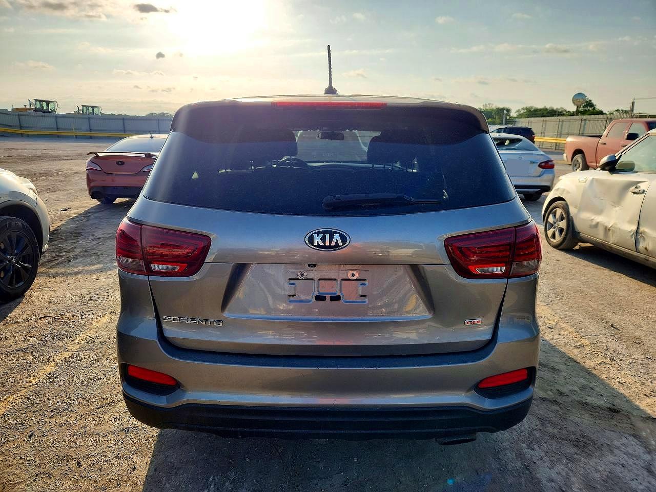 Kia Sorento Lx