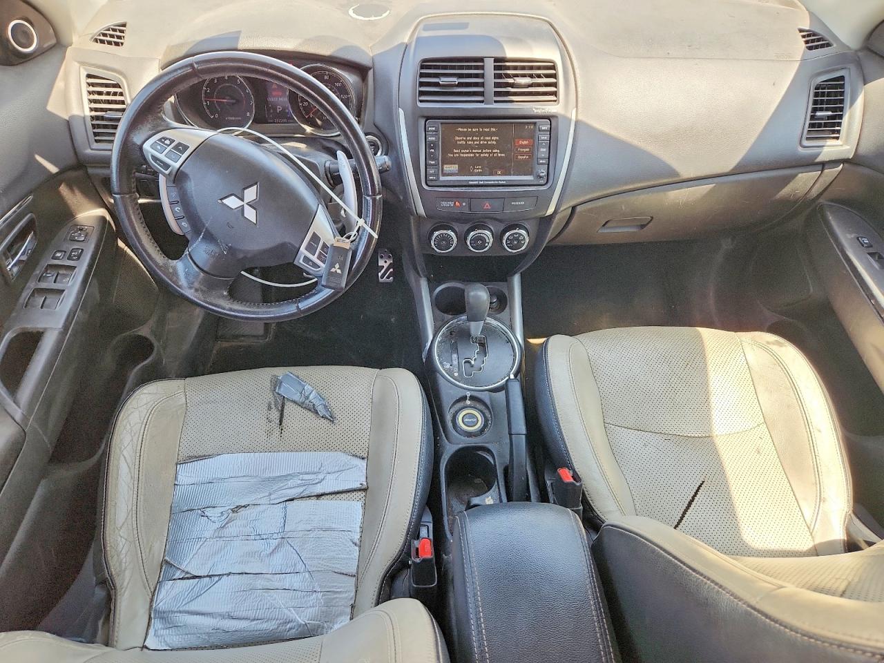 Mitsubishi Outlander Le