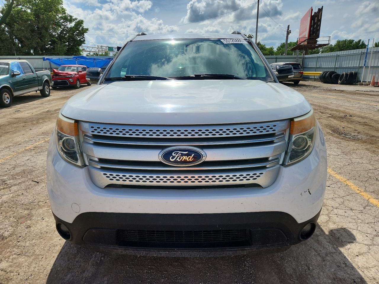 Ford Explorer Xlt