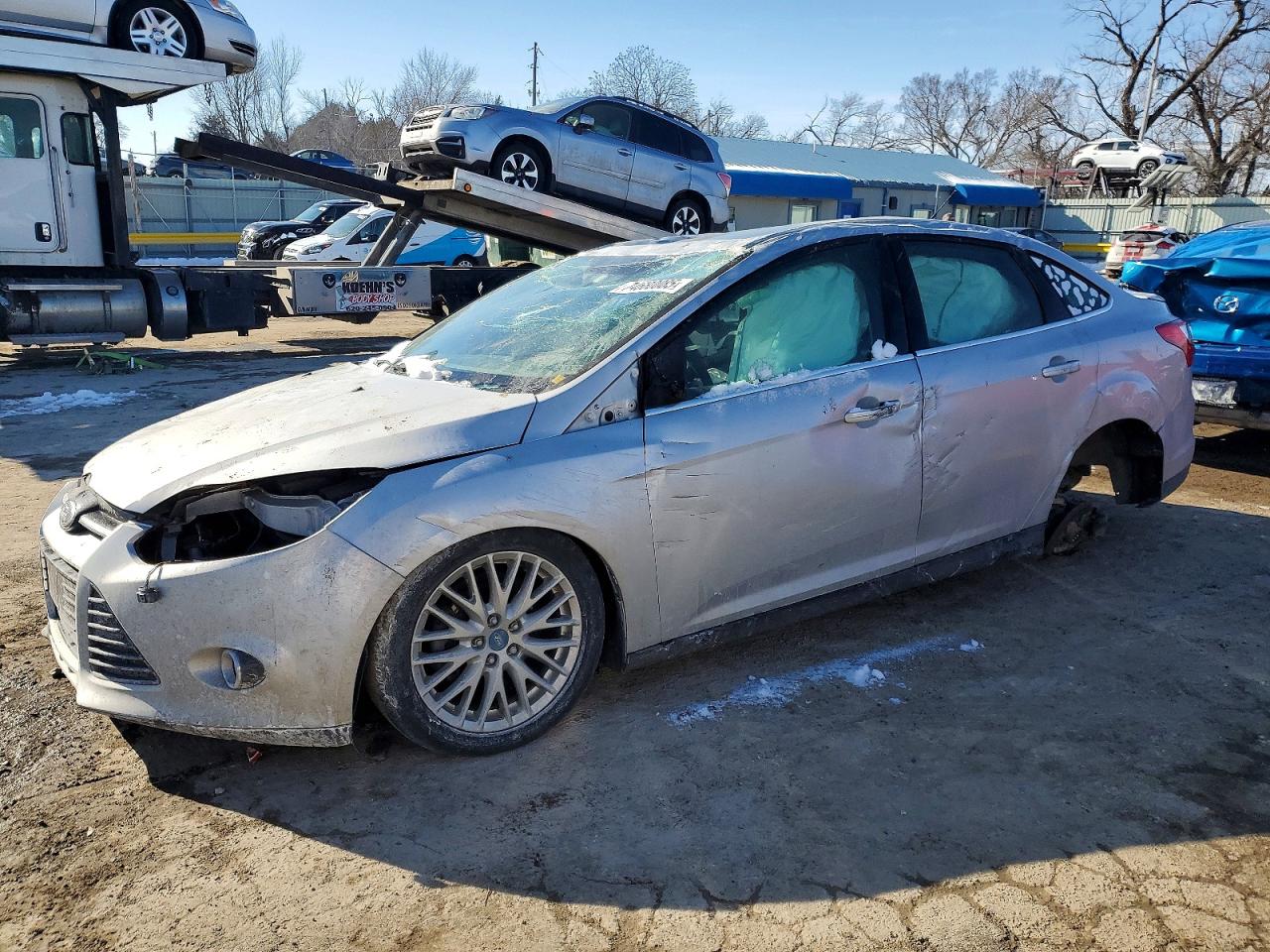 Salvage Ford Focus Image