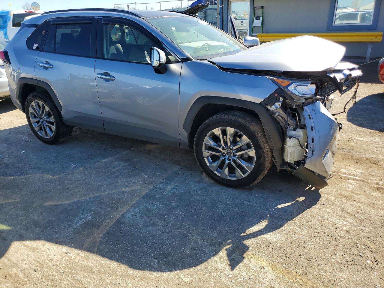 Toyota RAV4 Limited
