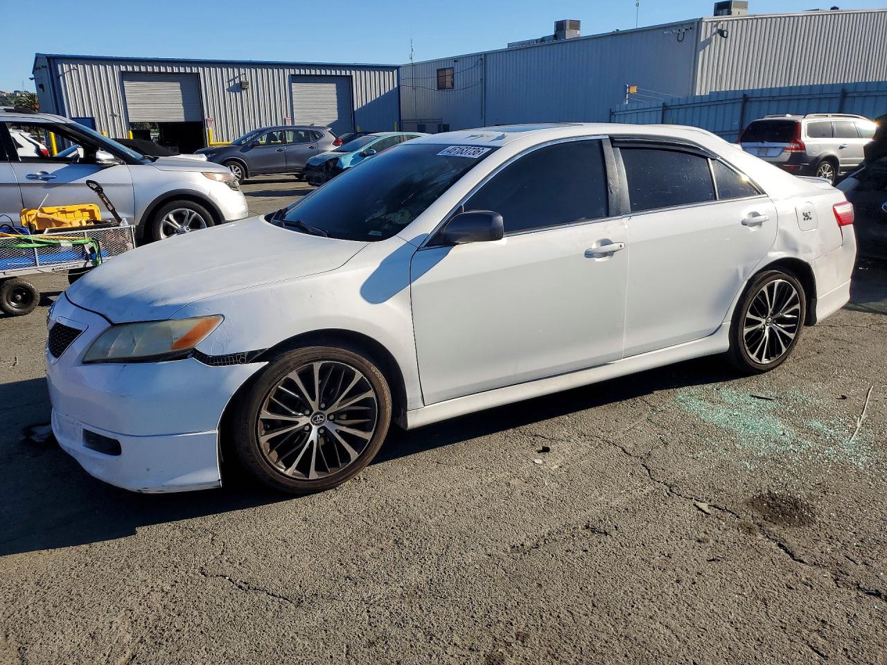 Salvage Toyota Camry Image
