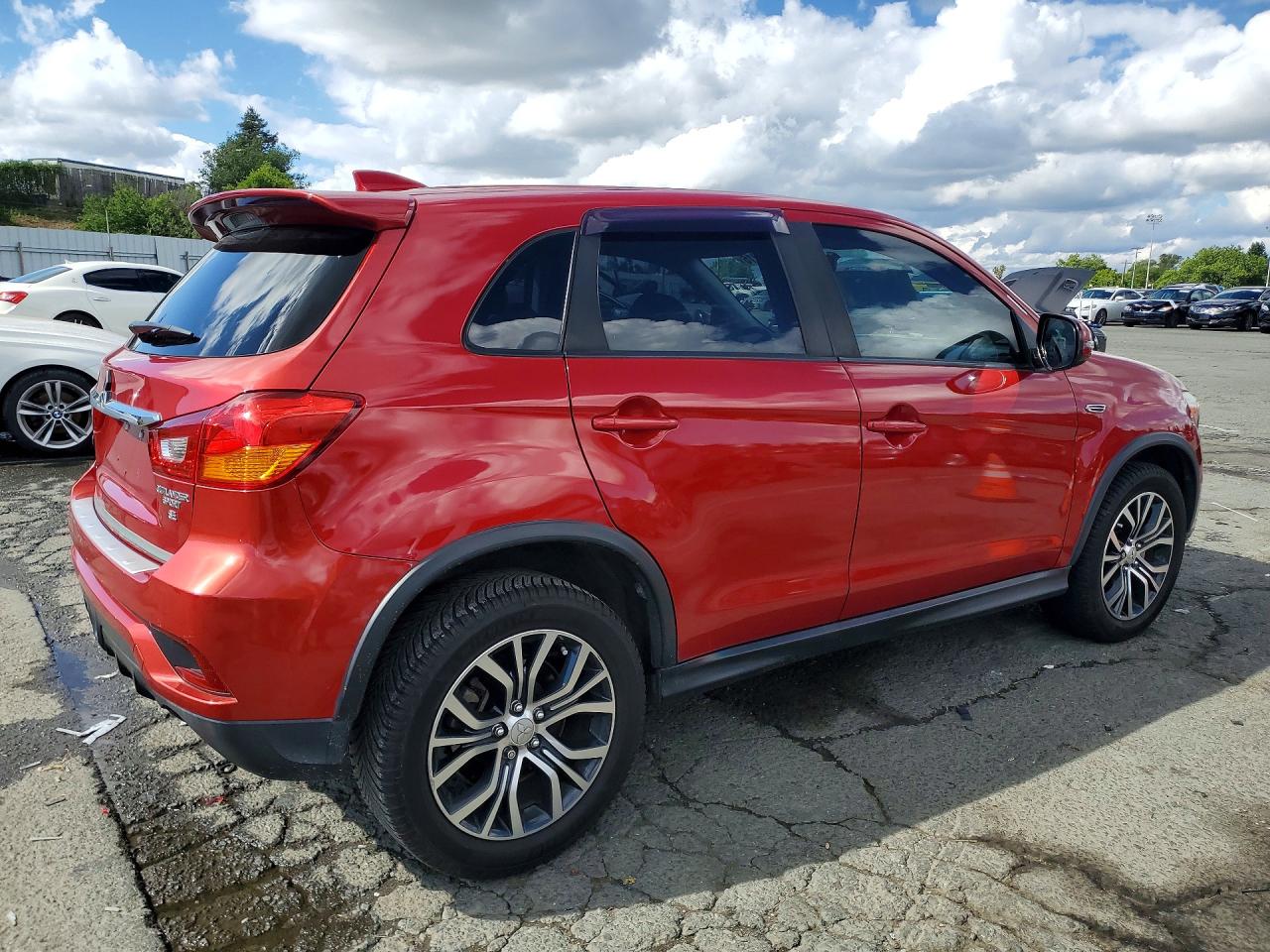 Mitsubishi Outlander Es