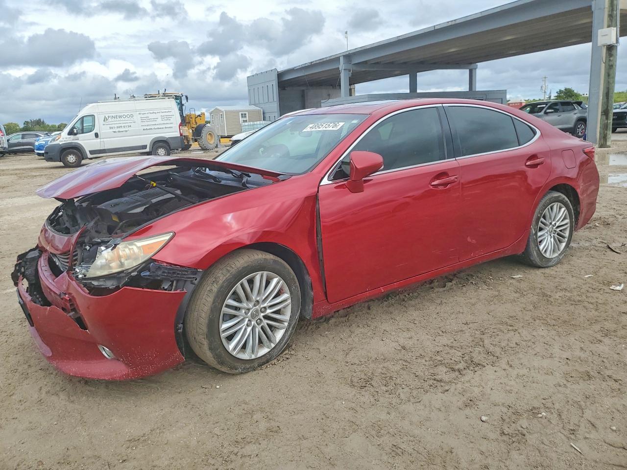 Salvage Lexus Es Image