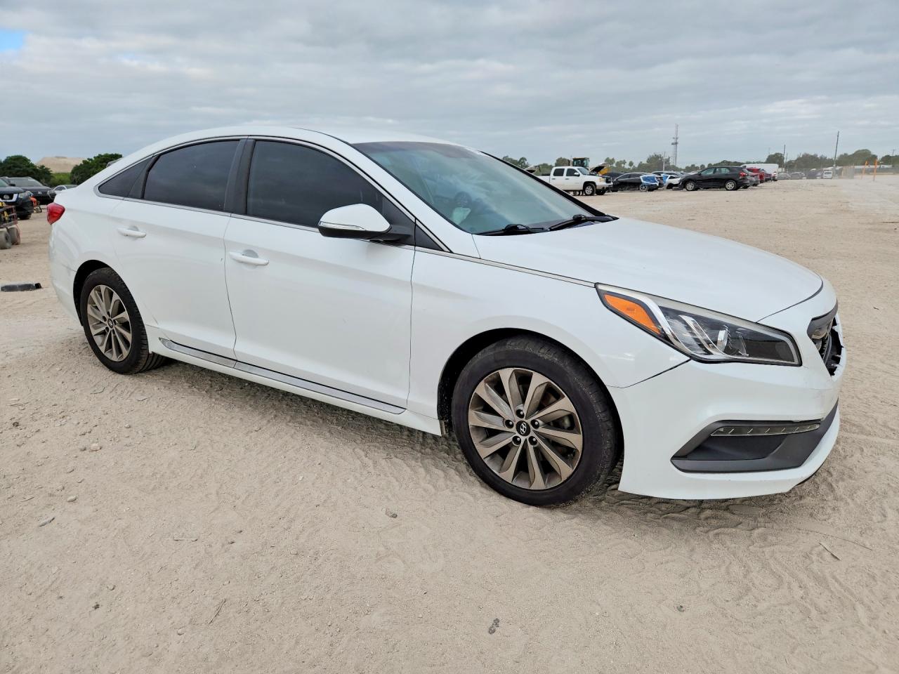 Hyundai SONATA Sport