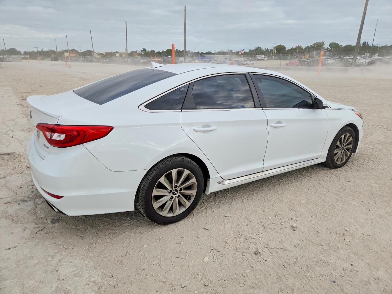 Hyundai SONATA Sport
