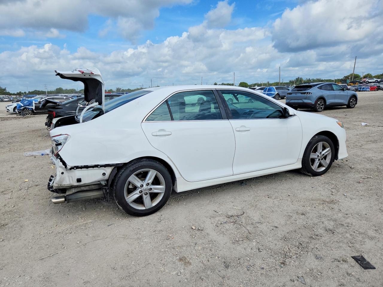 Toyota Camry Se