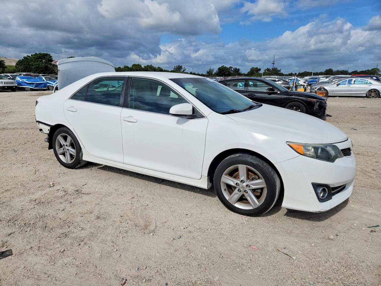 Toyota Camry Se