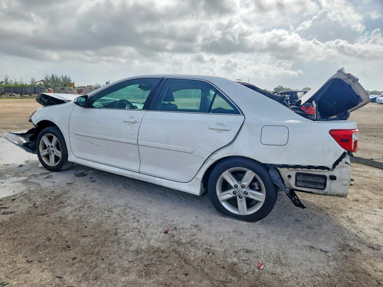 Toyota Camry Se