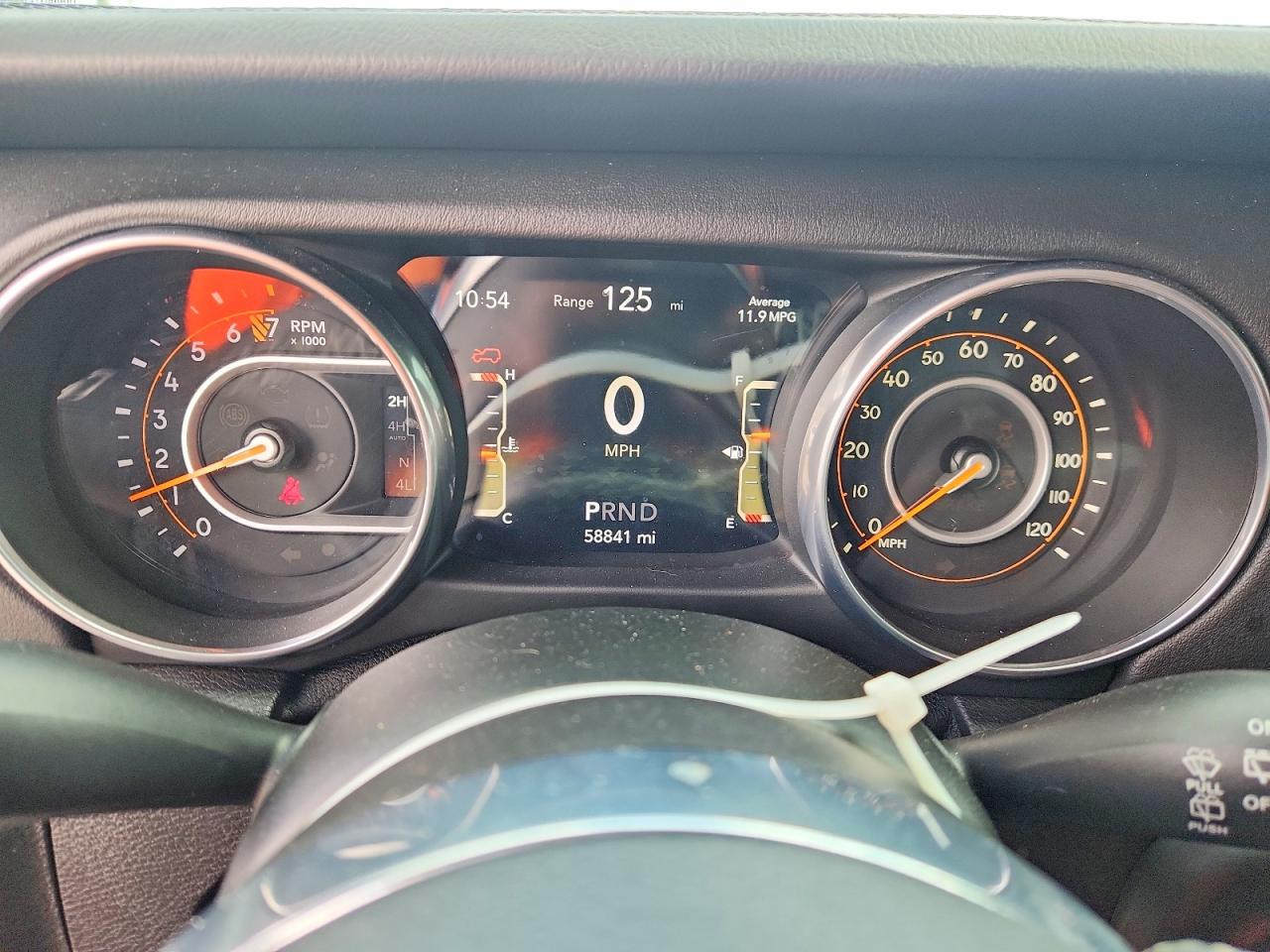 Jeep Wrangler Sahara