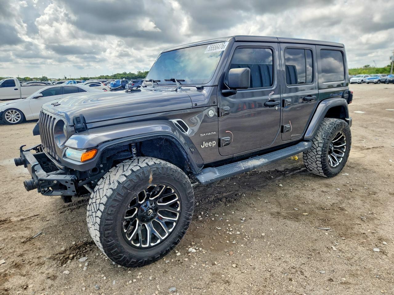 Salvage Jeep Wrangler Image