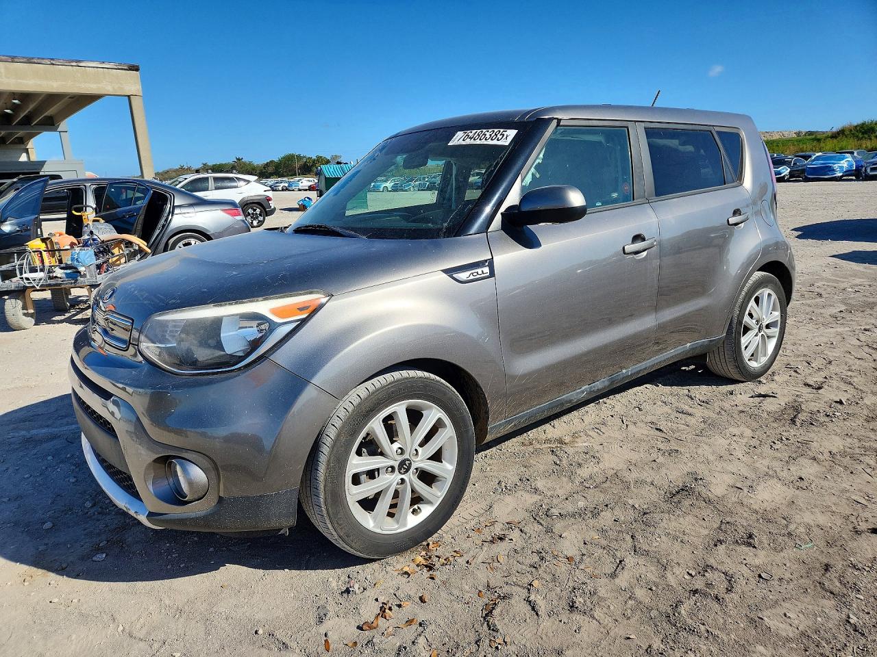 Salvage Kia Soul Image