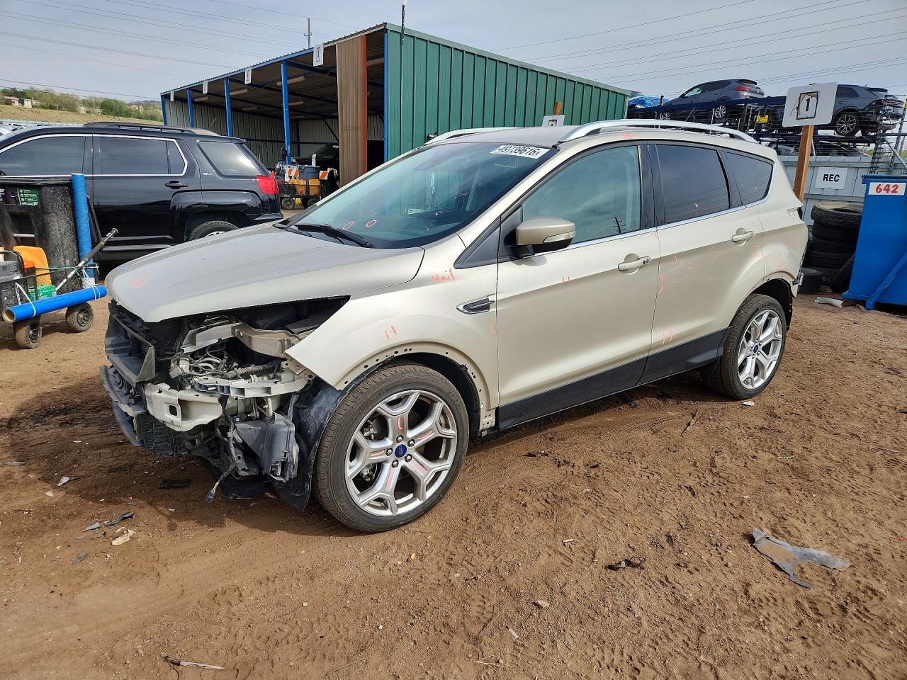 Salvage Ford Escape Image