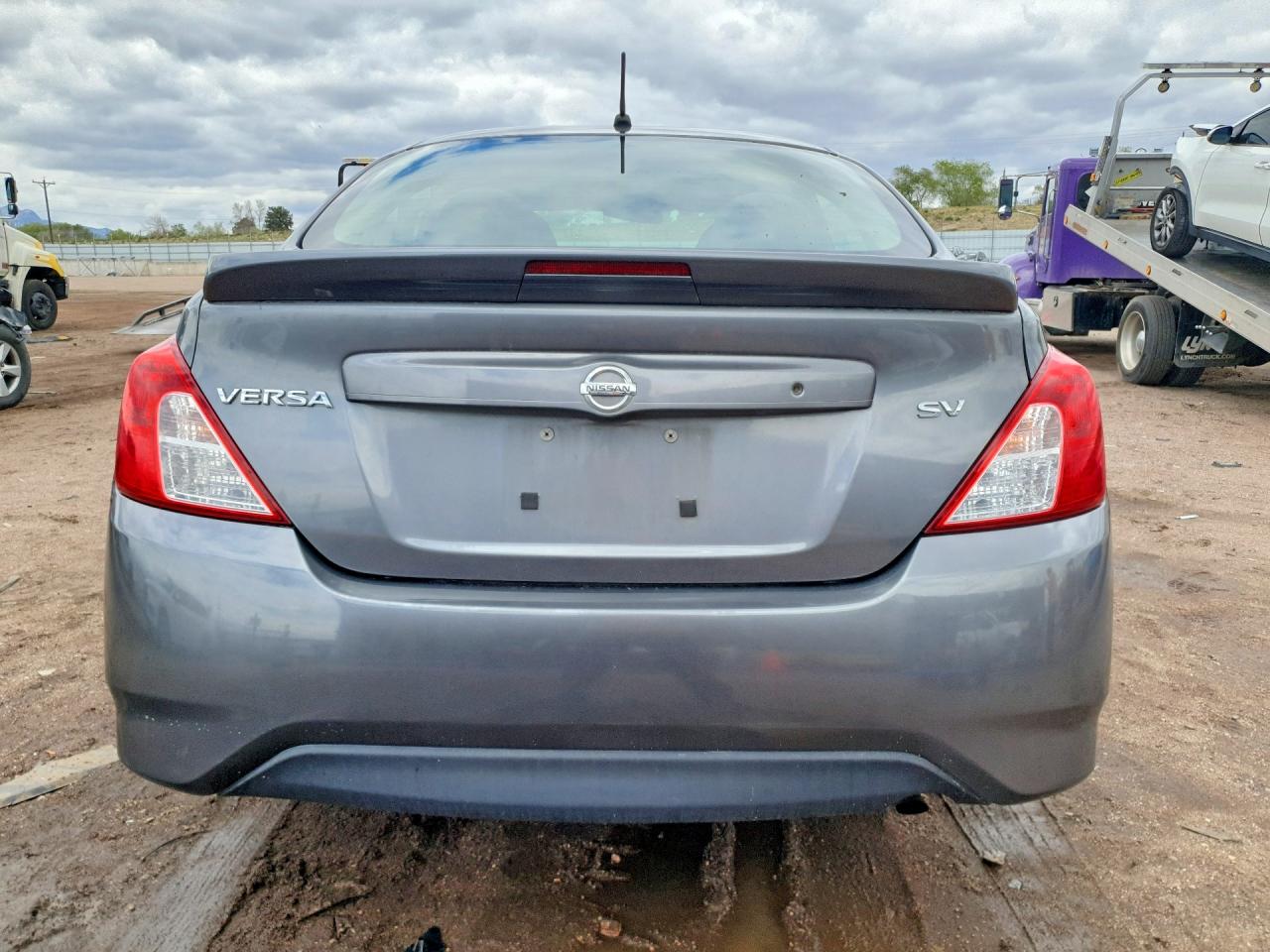 Nissan Versa 1.6 Sv