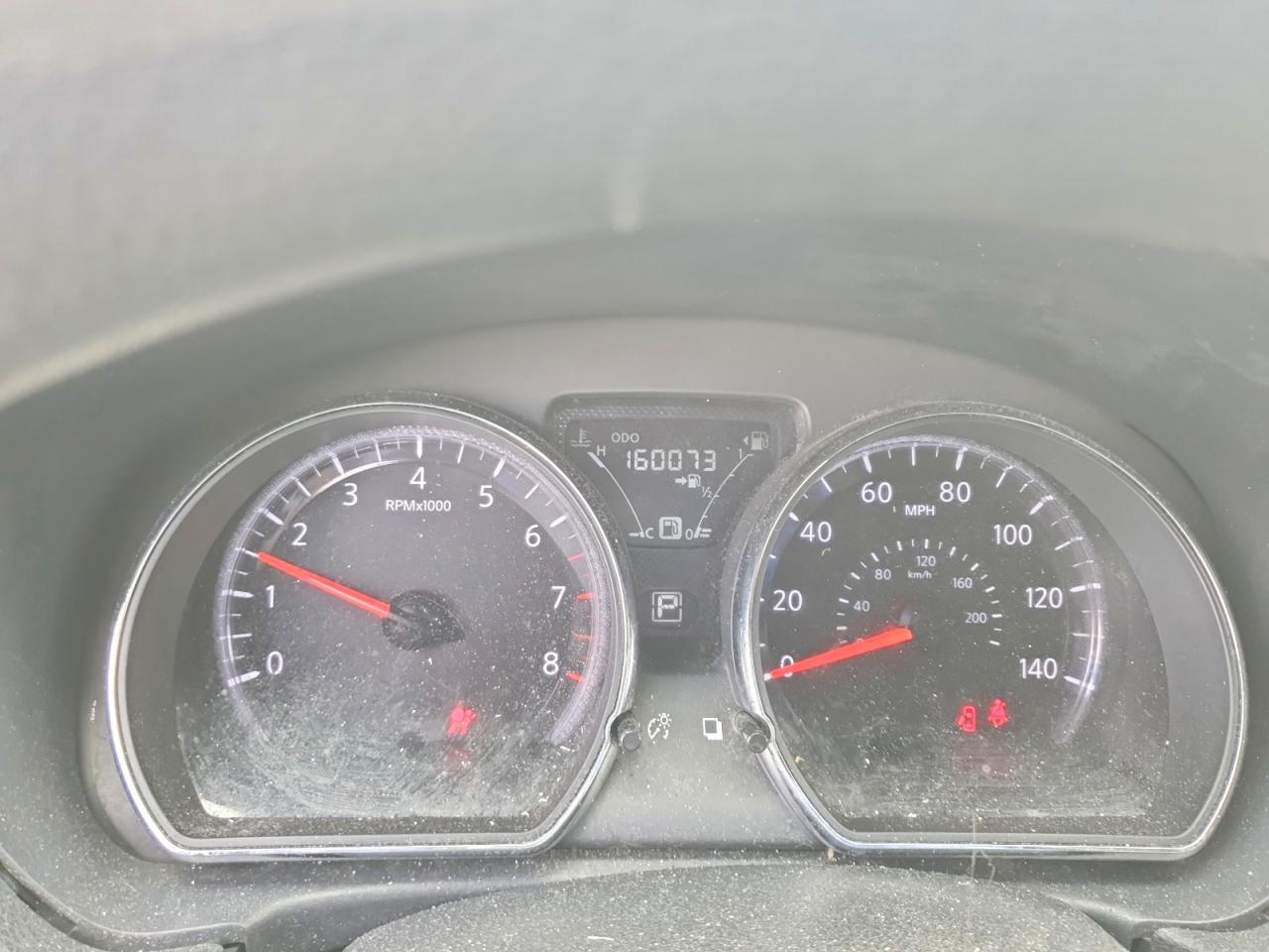 Nissan Versa 1.6 Sv