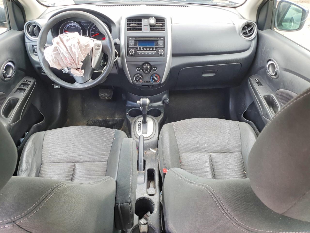 Nissan Versa 1.6 Sv