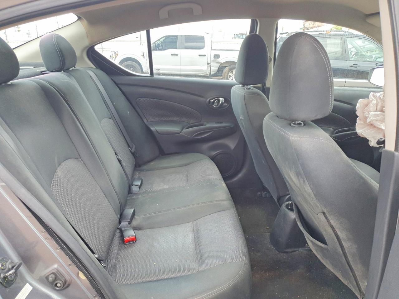 Nissan Versa 1.6 Sv