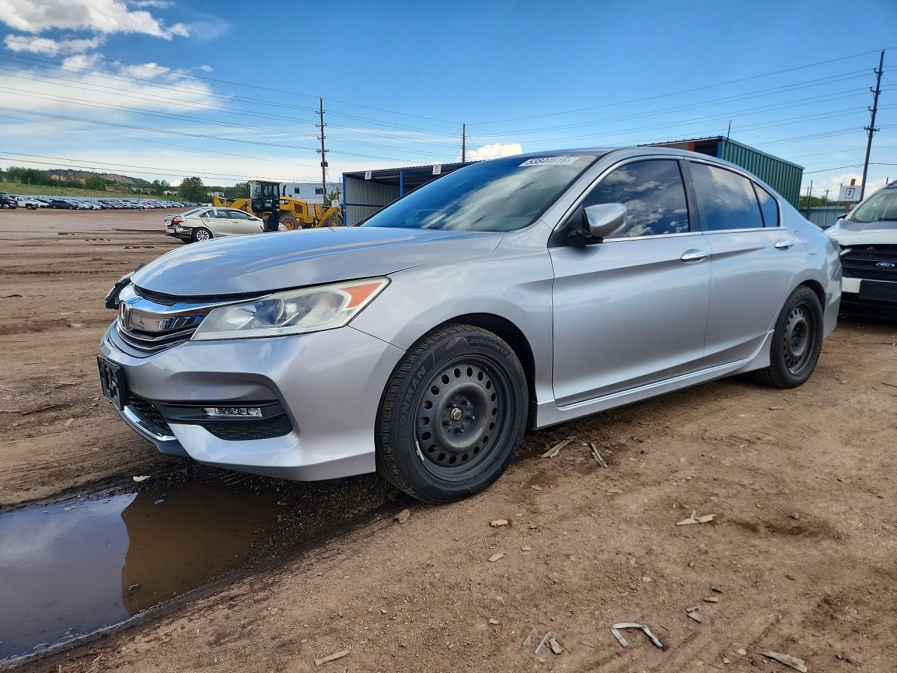 Salvage Honda Accord Image
