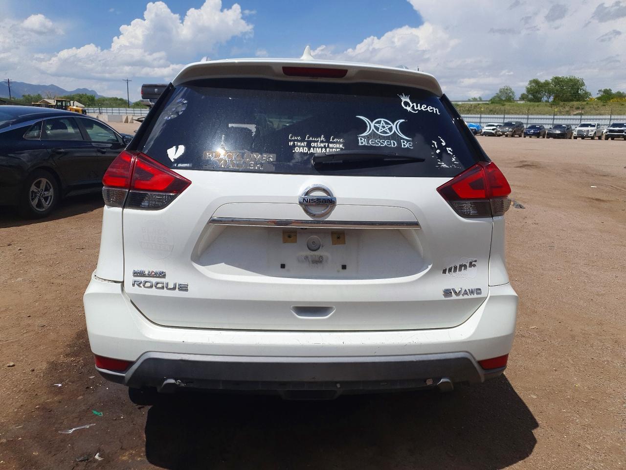 Nissan Rogue Sv