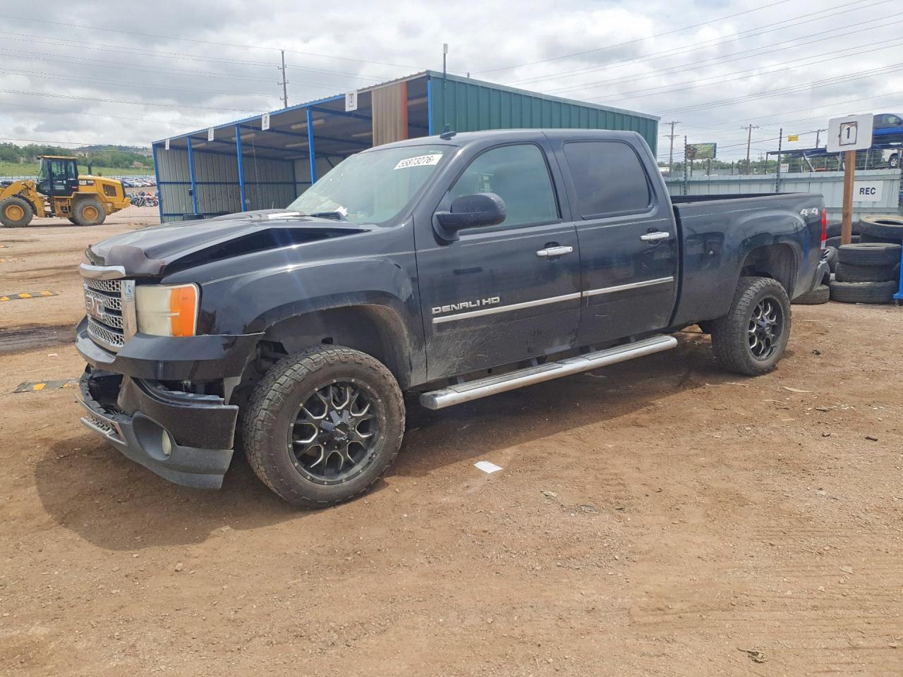 Salvage GMC Sierra Image