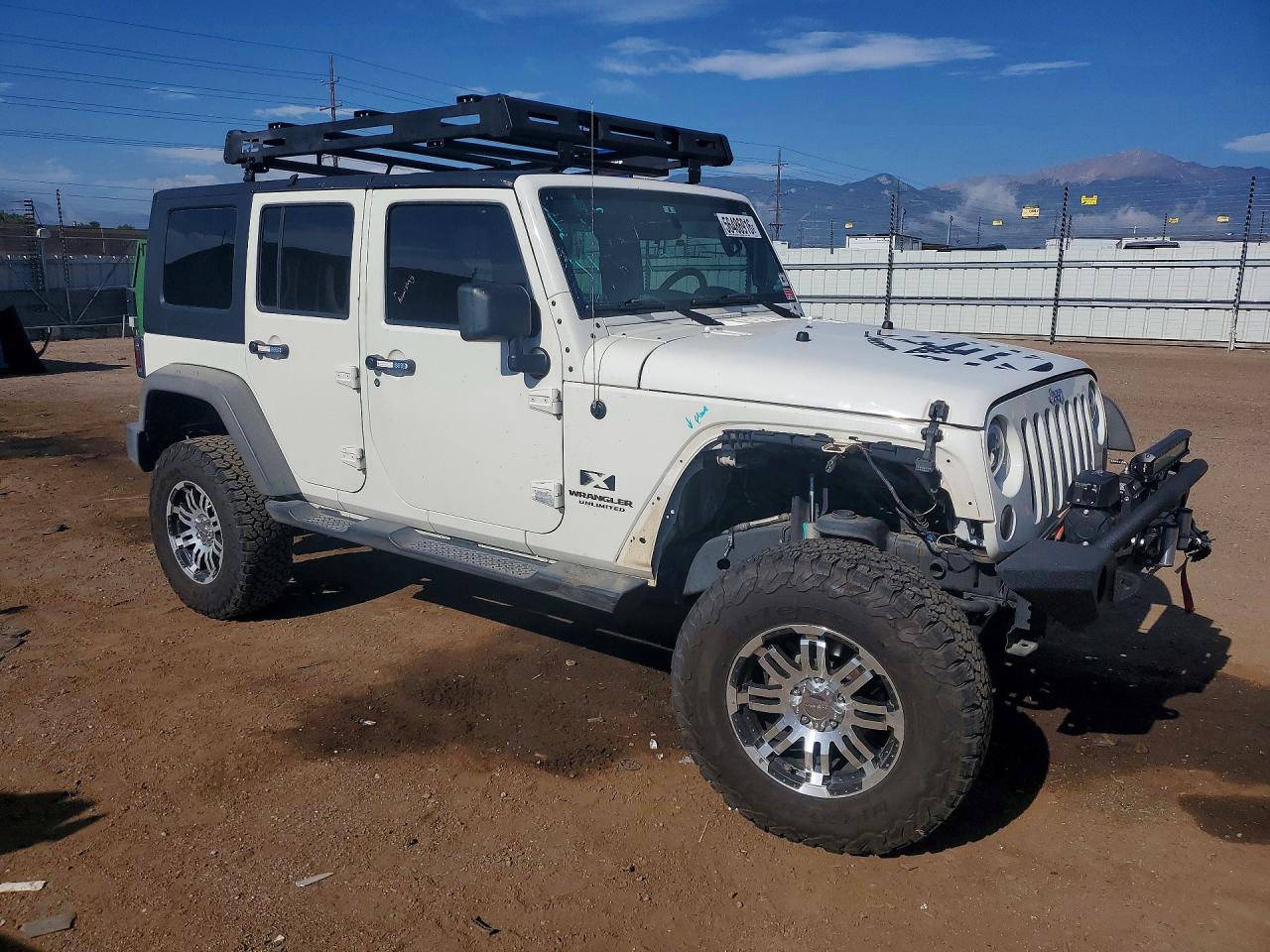 Jeep Wrangler X