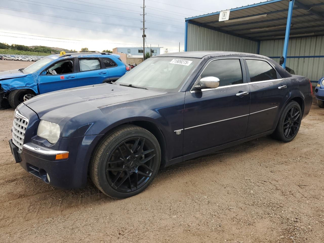 Salvage Chrysler 300 Image