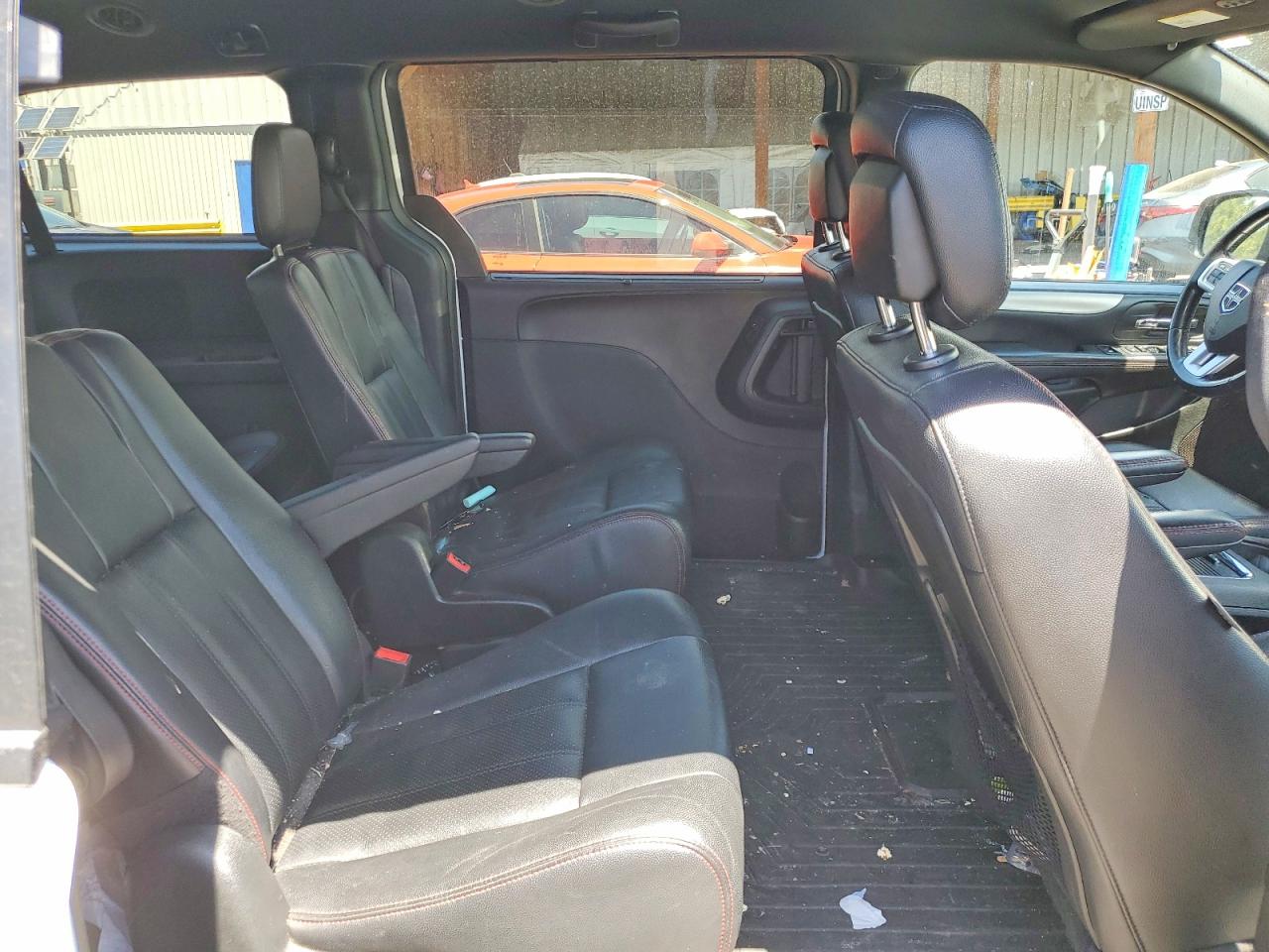 Dodge Caravan Gt