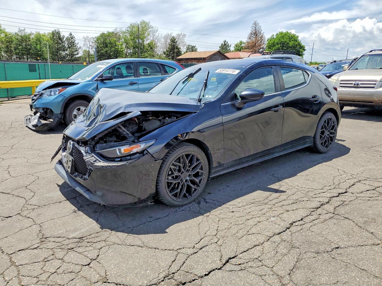 Salvage Mazda 3 Image