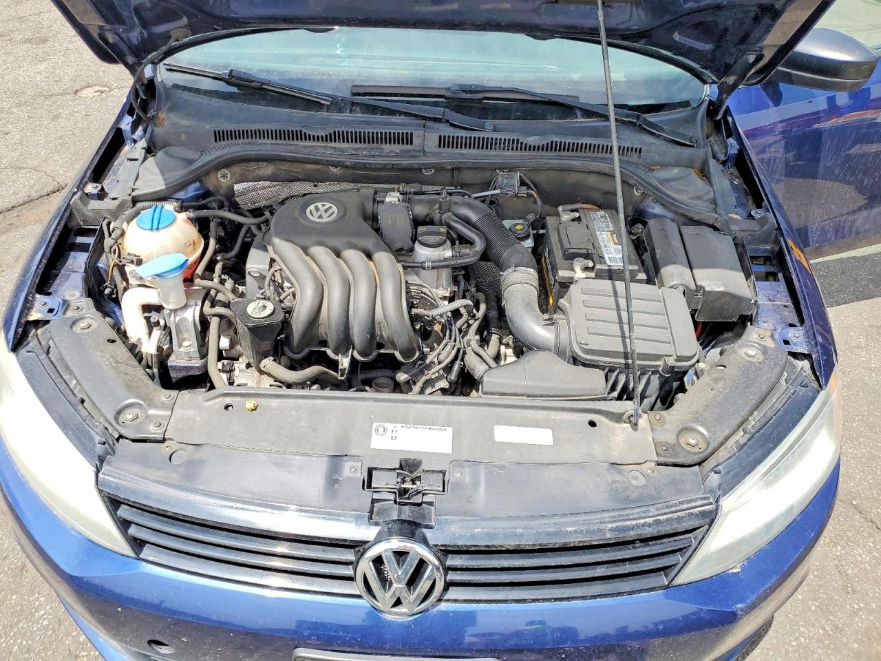 Volkswagen Jetta Base