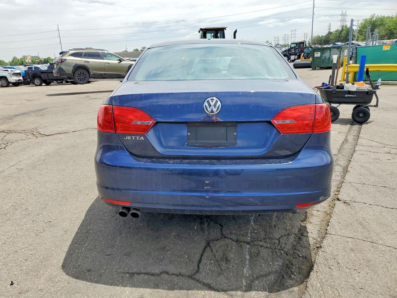 Volkswagen Jetta Base