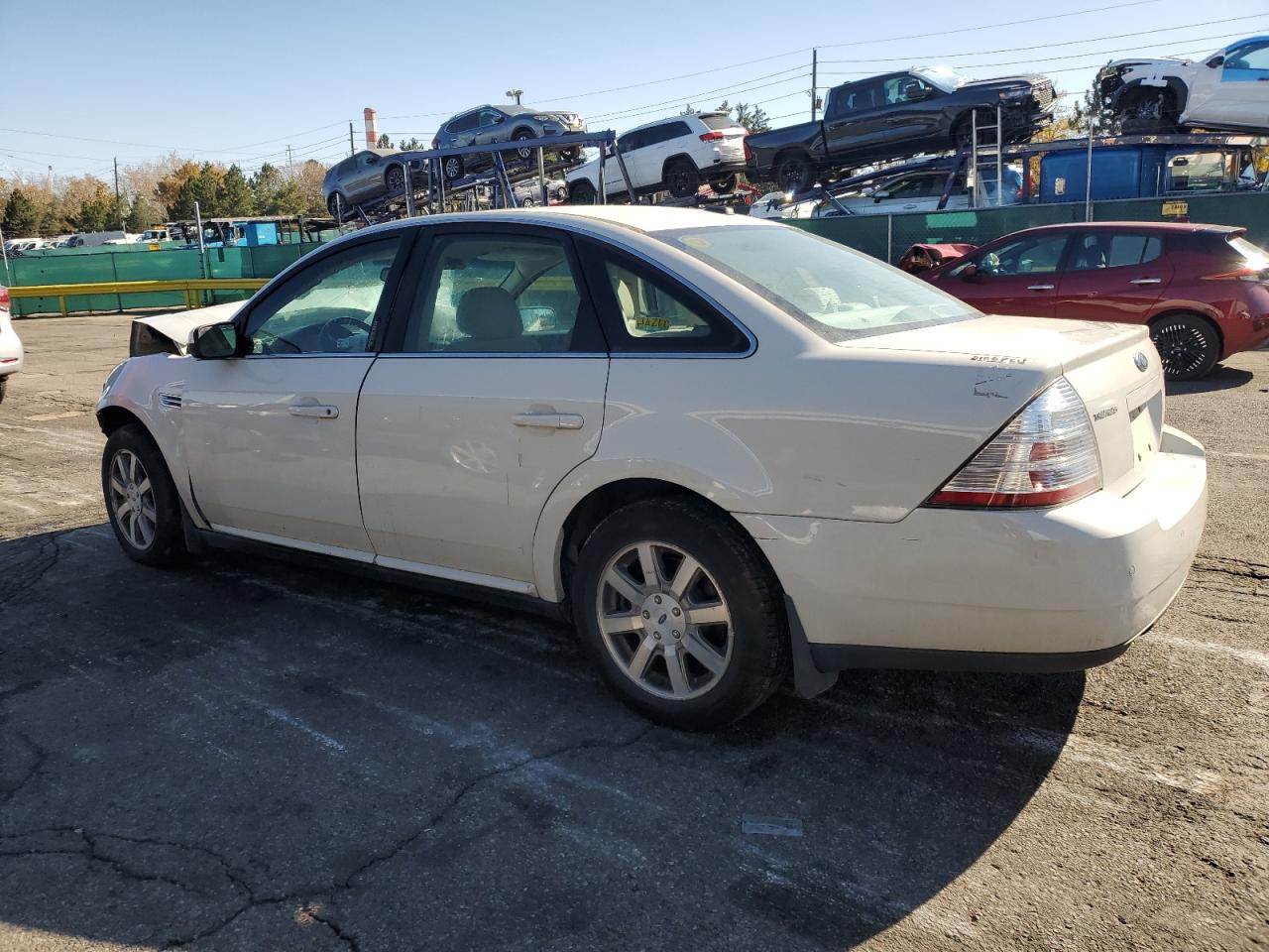 Ford Taurus