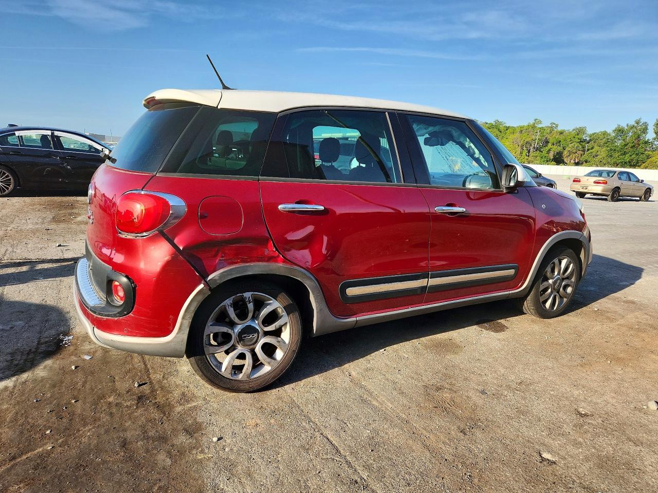 FIAT 500 Trekking