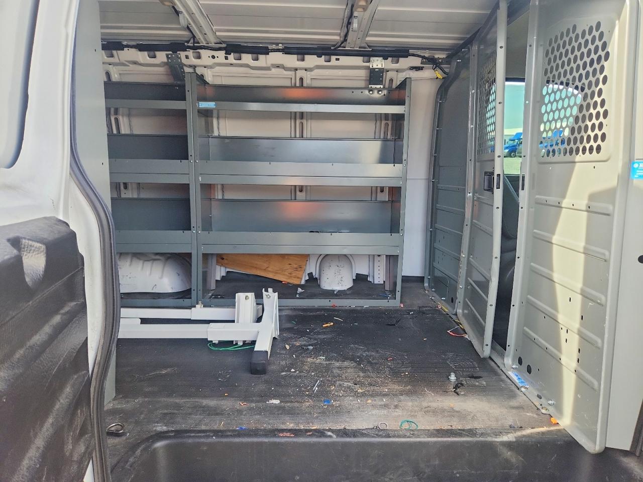 Chevrolet Express 3lt