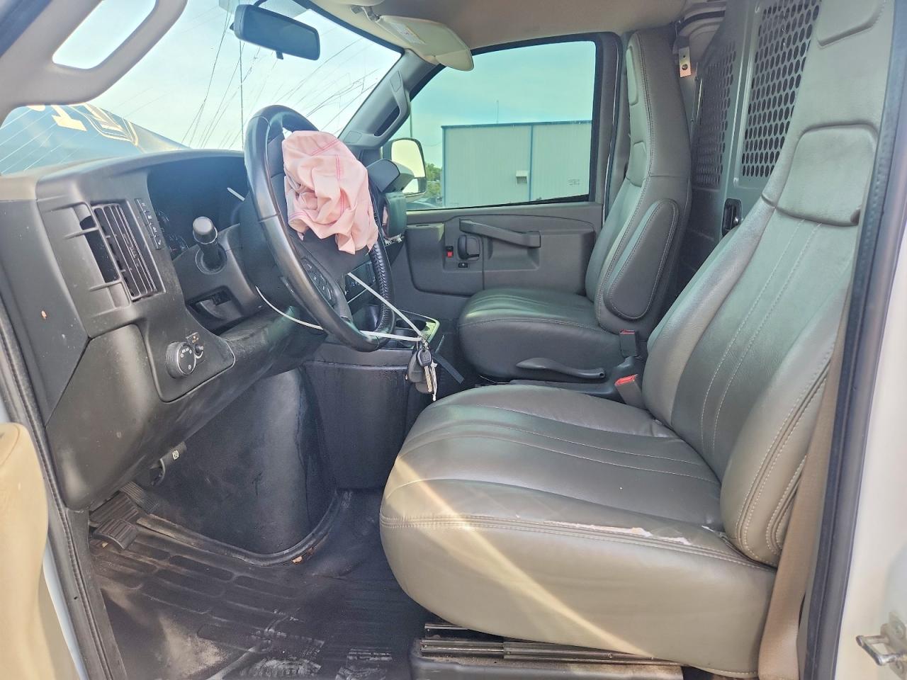 Chevrolet Express 3lt
