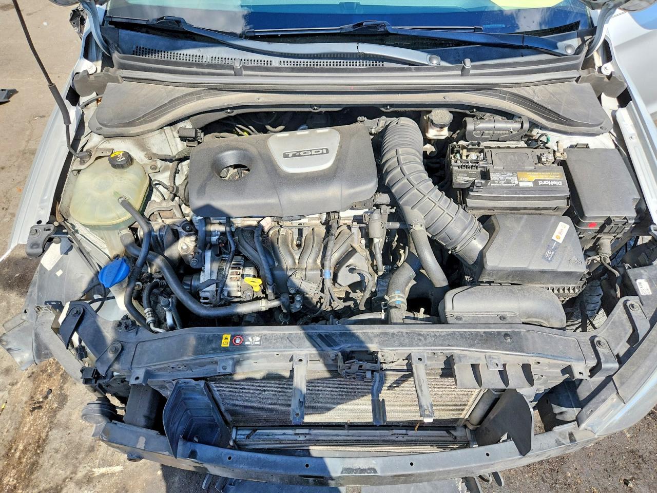 Hyundai ELANTRA Sport