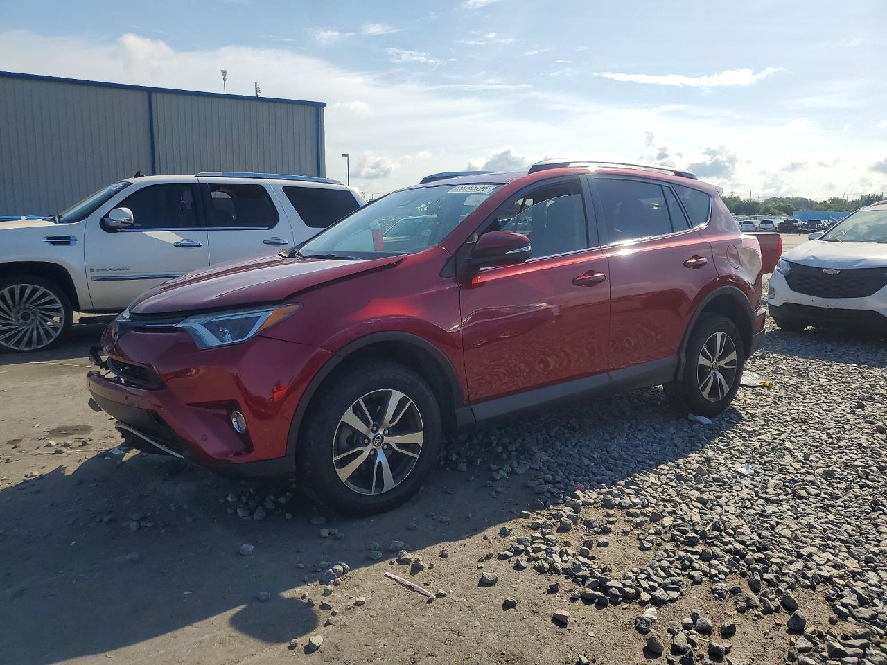 Salvage Toyota RAV4 Image
