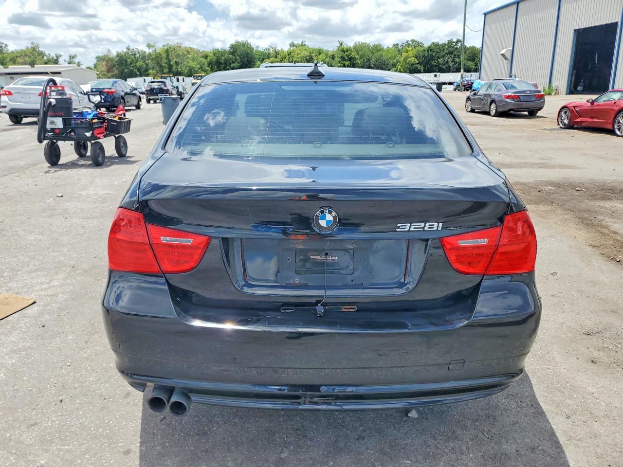BMW 3 Series I