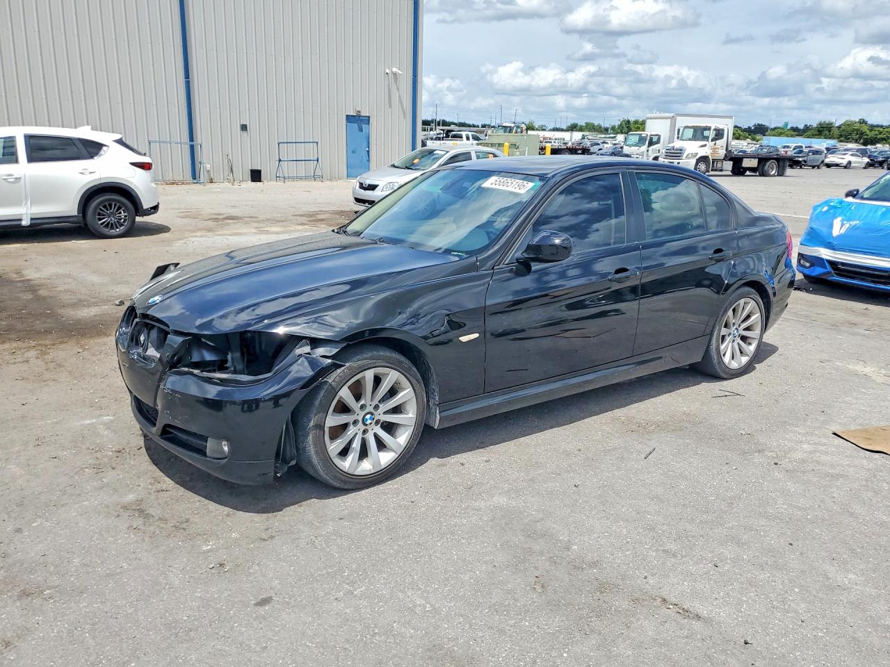 Salvage BMW 3 Series Image