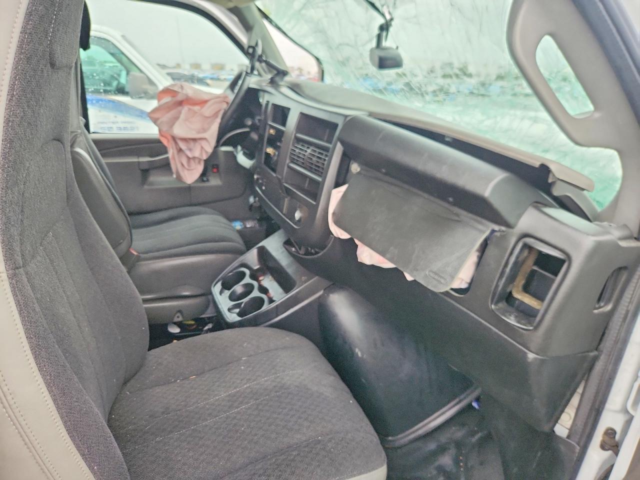 GMC Savana G2500