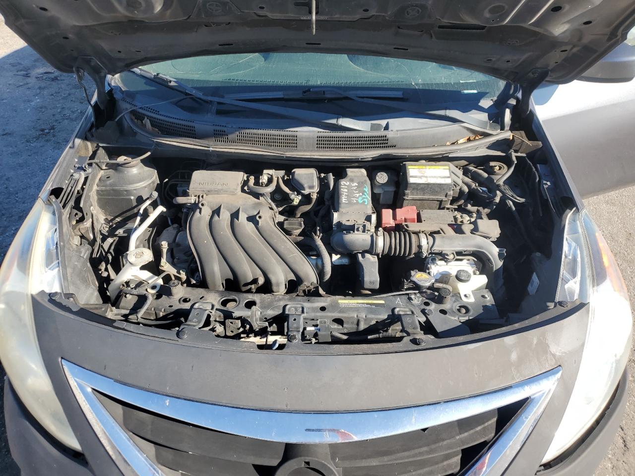 Nissan Versa Sv