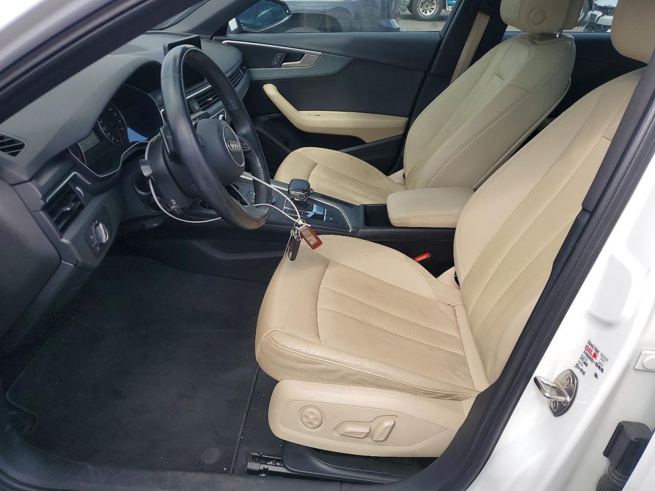 Audi A4 Premium