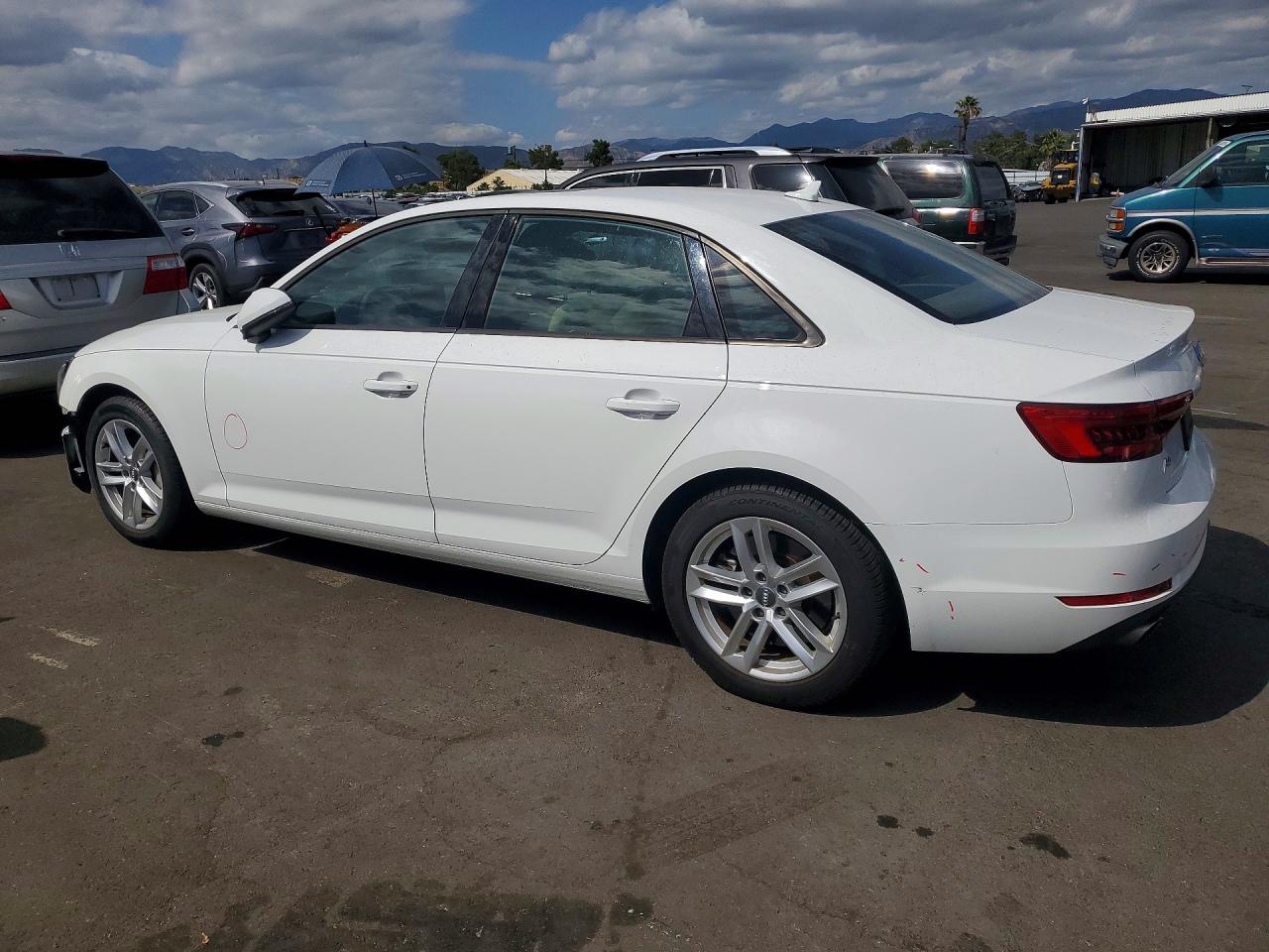 Audi A4 Premium