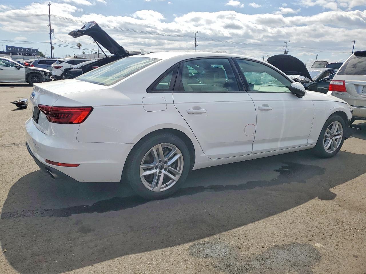 Audi A4 Premium