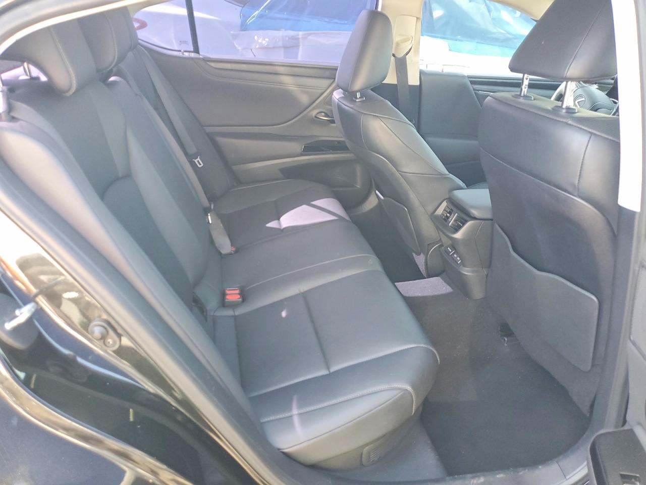 Lexus Es Base