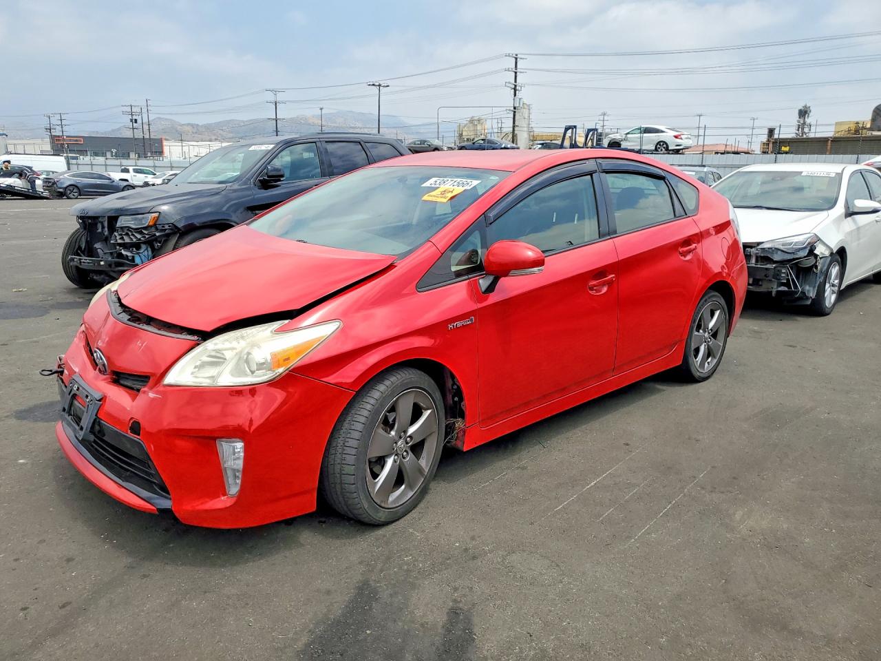 Salvage Toyota Prius Image