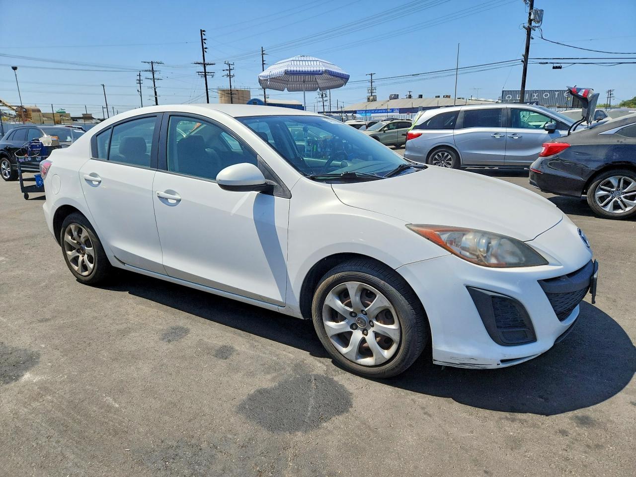 Mazda 3 I