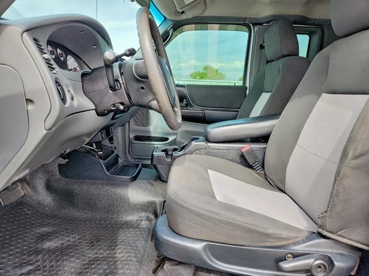 Ford Ranger Super Cab