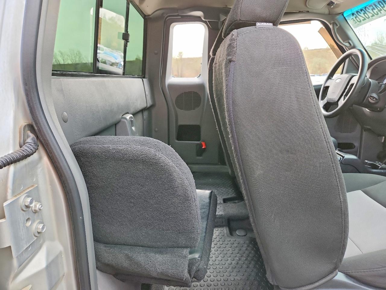 Ford Ranger Super Cab